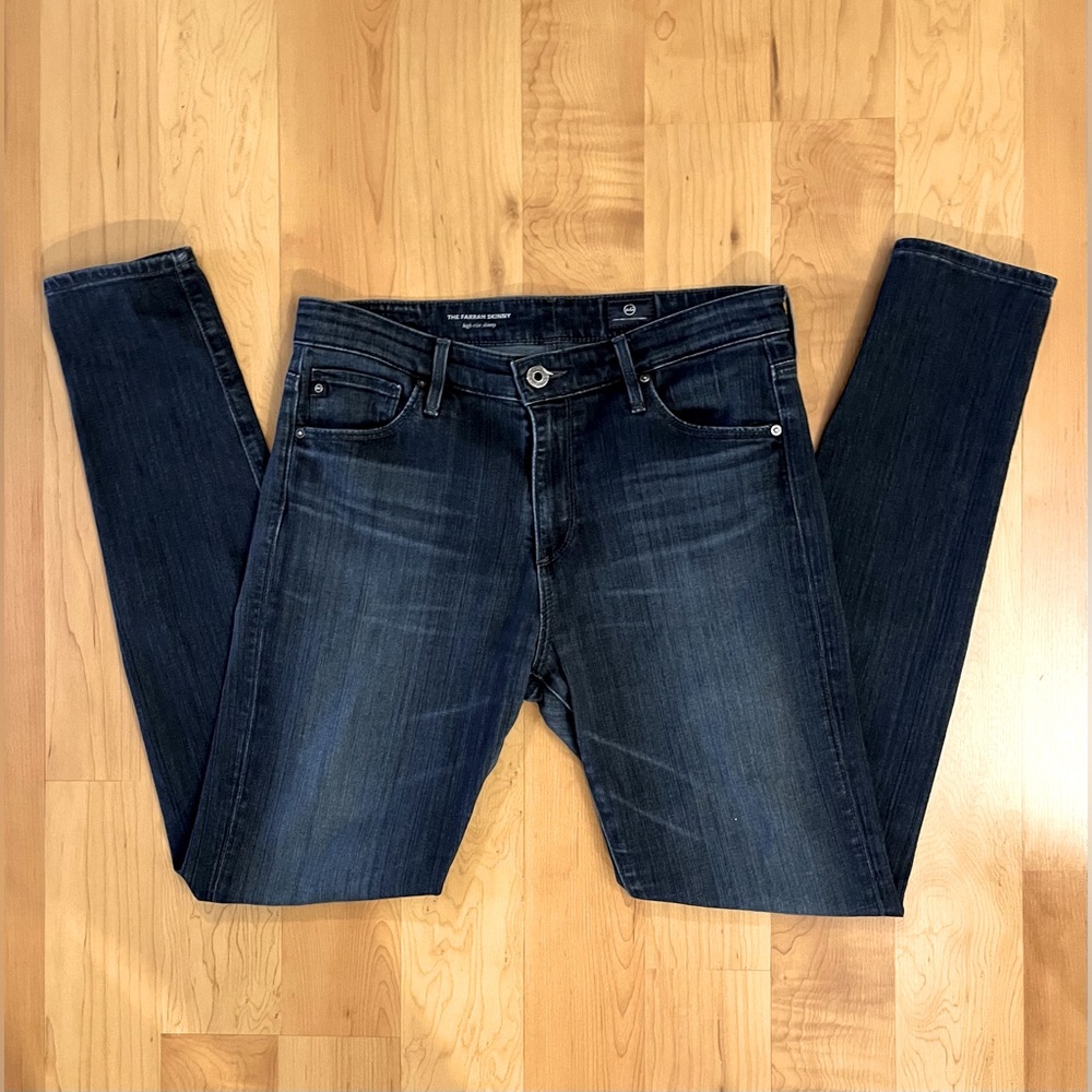 AG The Farrah Skinny High Rise Sz 28R
